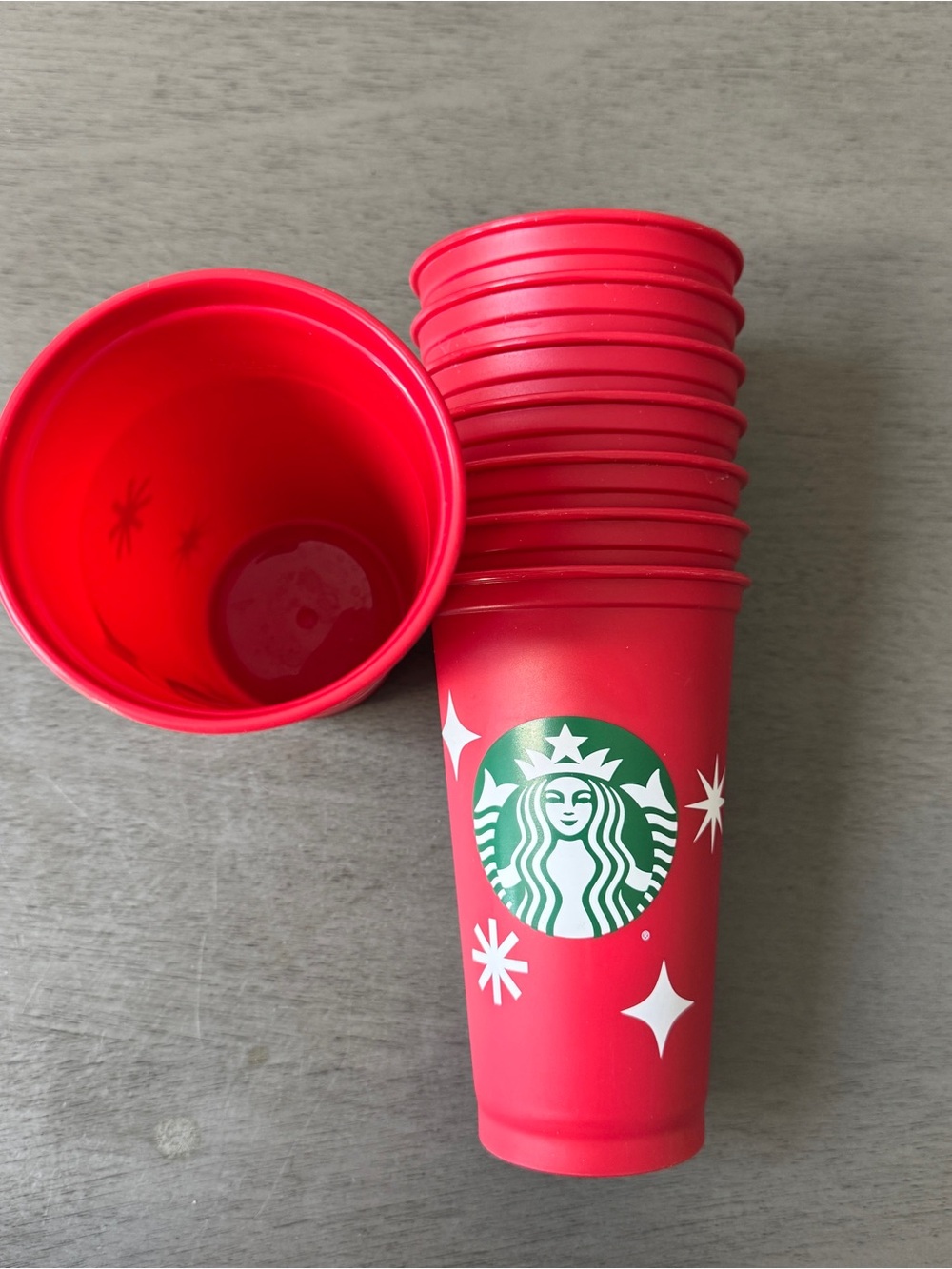 Starbucks 16oz. reusable red cups 2022 25 years and 2023 Set of 8